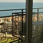 New In Arcadia Sea View Apartman