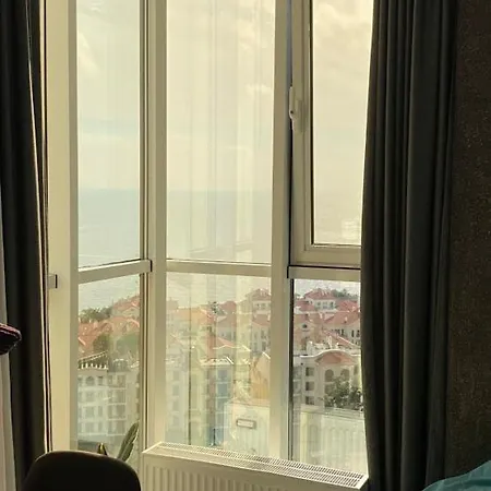 New In Arcadia Sea View