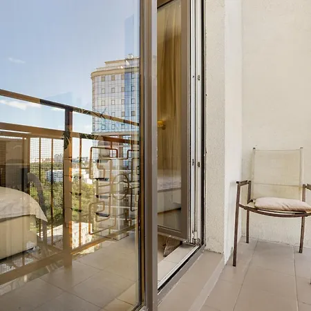 New In Arcadia Sea View Apartment *