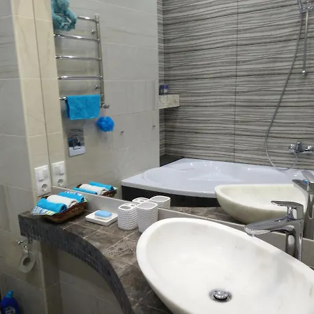 New In Arcadia Sea View Apartment