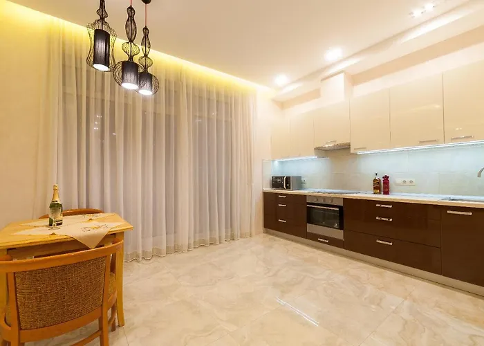 Апартаменти New In Arcadia Sea View *