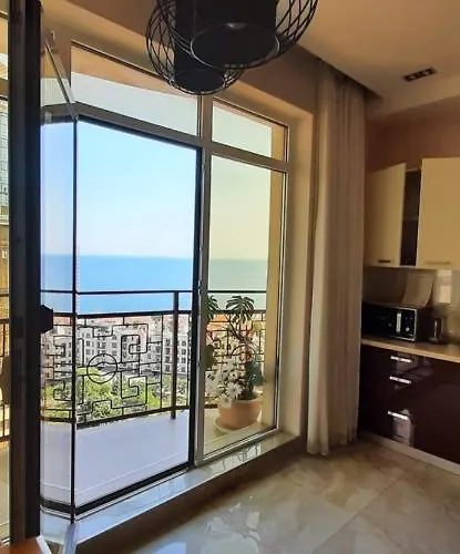 Apartment New In Arcadia Sea View