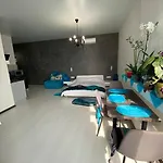 דירה New In Arcadia Sea View *